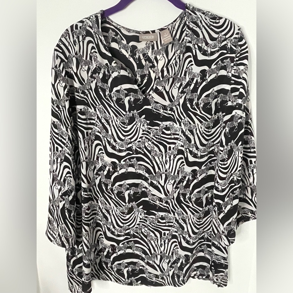 Chico's Black and White Zebra Print Lightweight VNeck 3/4 Sleeve Blouse Sz L